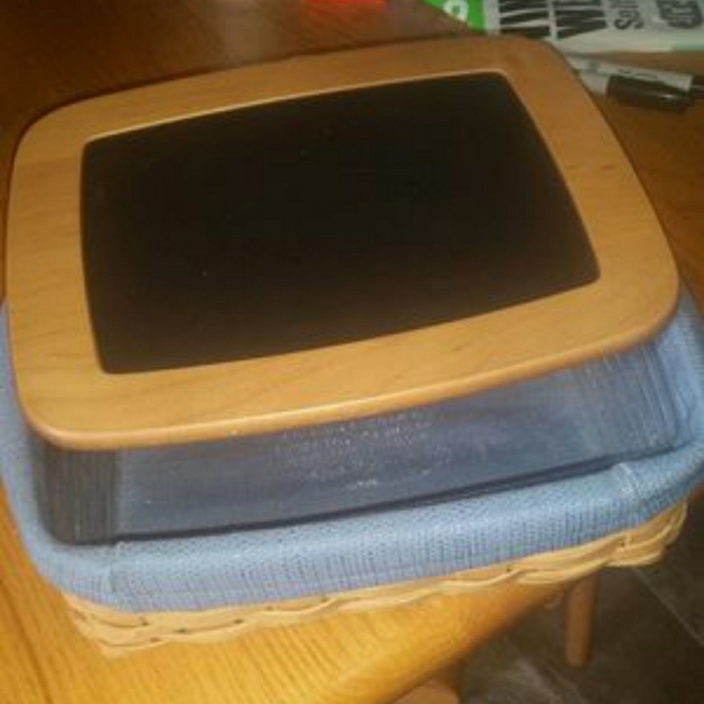 2003 Longaberger Basket